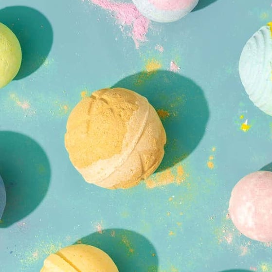 BATH BOMB